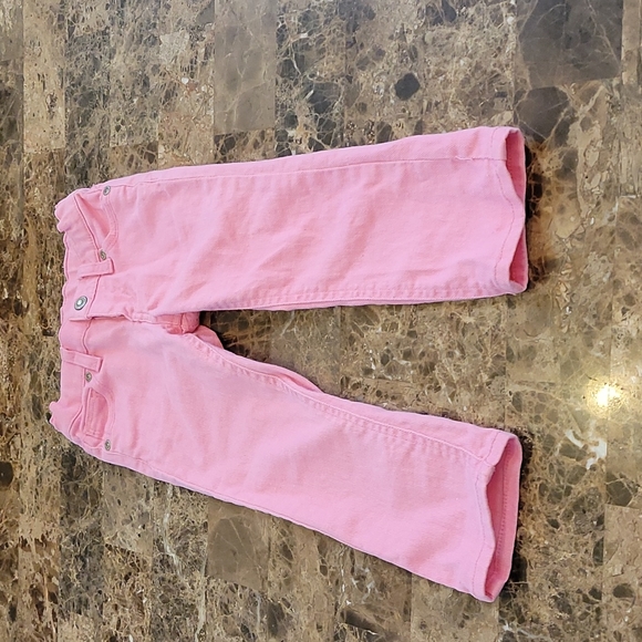 🩷 2 Pairs of Shorts and One Pair of Pants 😁 - Picture 2 of 13